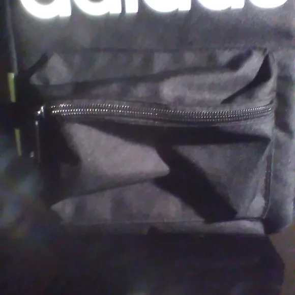 Adidas bag - Picture 3 of 8